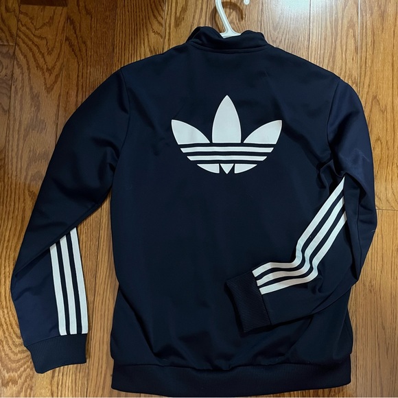 Adidas sweater. Great condition. - Picture 2 of 3